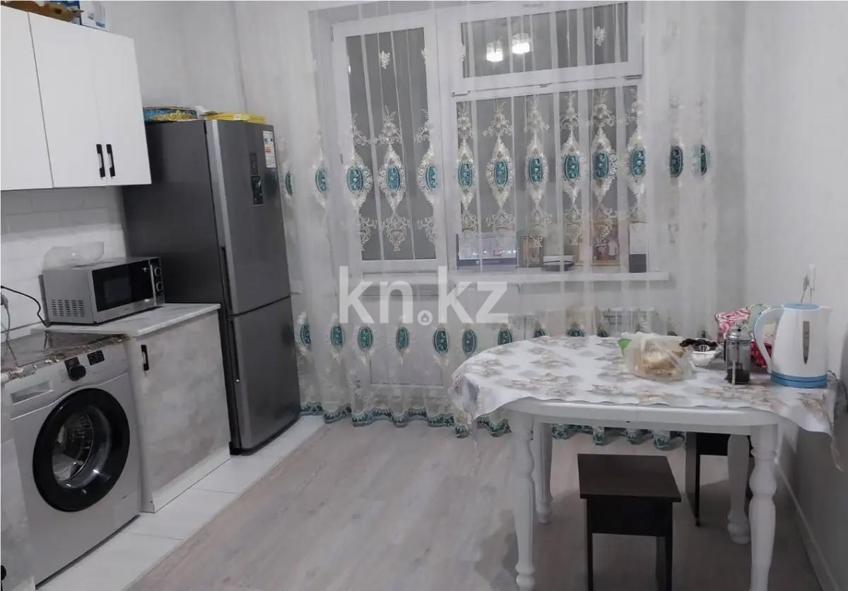 Продажа 1-комнатной квартиры, 37 м², пр. Тлендиева, дом  44а в Астане - фото 3