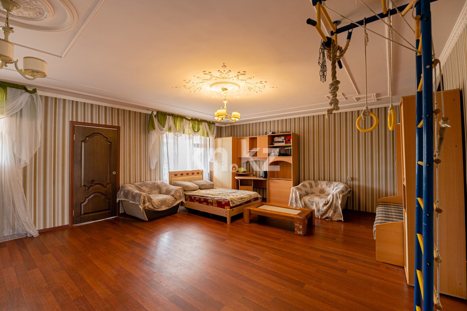 Продажа 6-комнатного дома, 450 м² в Астане - фото 32