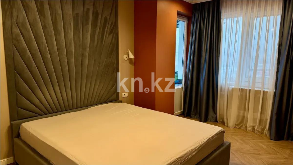 Продажа 3-комнатной квартиры, 90 м², ул. Сауран, дом  15/3 в Астане - фото 4