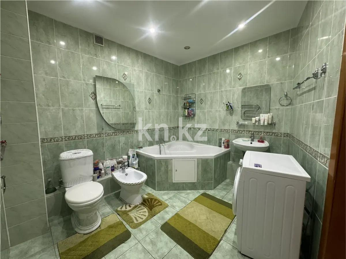 Продажа 3-комнатной квартиры, 102 м², ул. Куйши Дина, дом  26 в Астане - фото 5