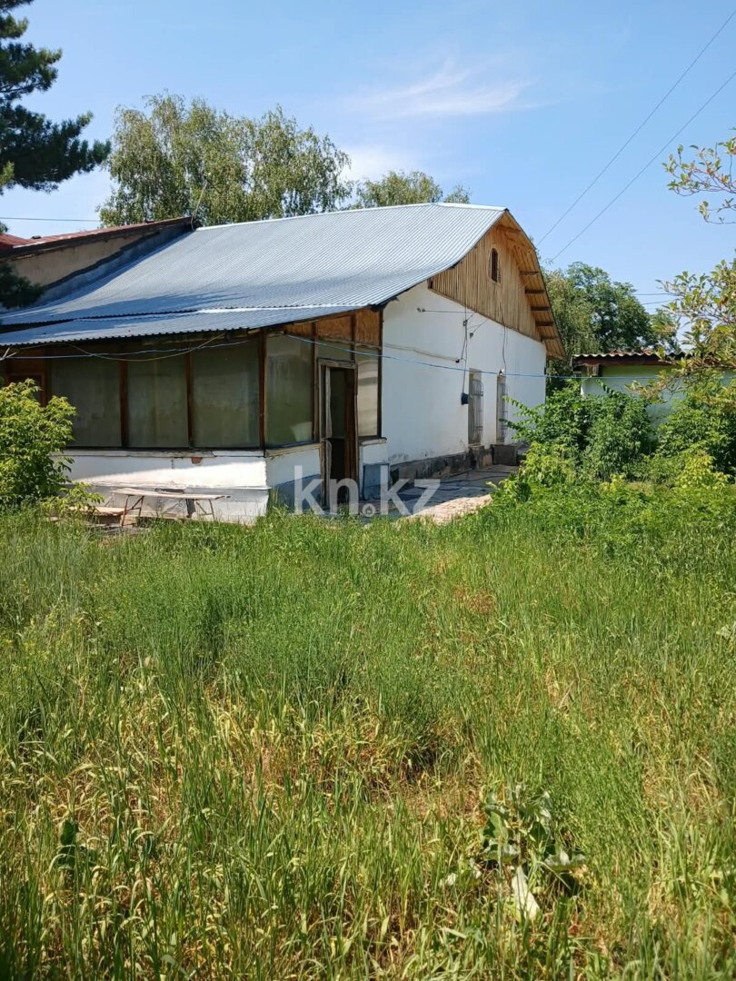 Продажа 4-комнатного дома, 101 м² в Караганде
