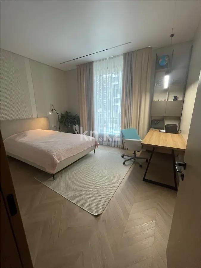 Продажа 3-комнатной квартиры, 95 м², пр. Аль-Фараби, дом  41/2 в Алматы - фото 2