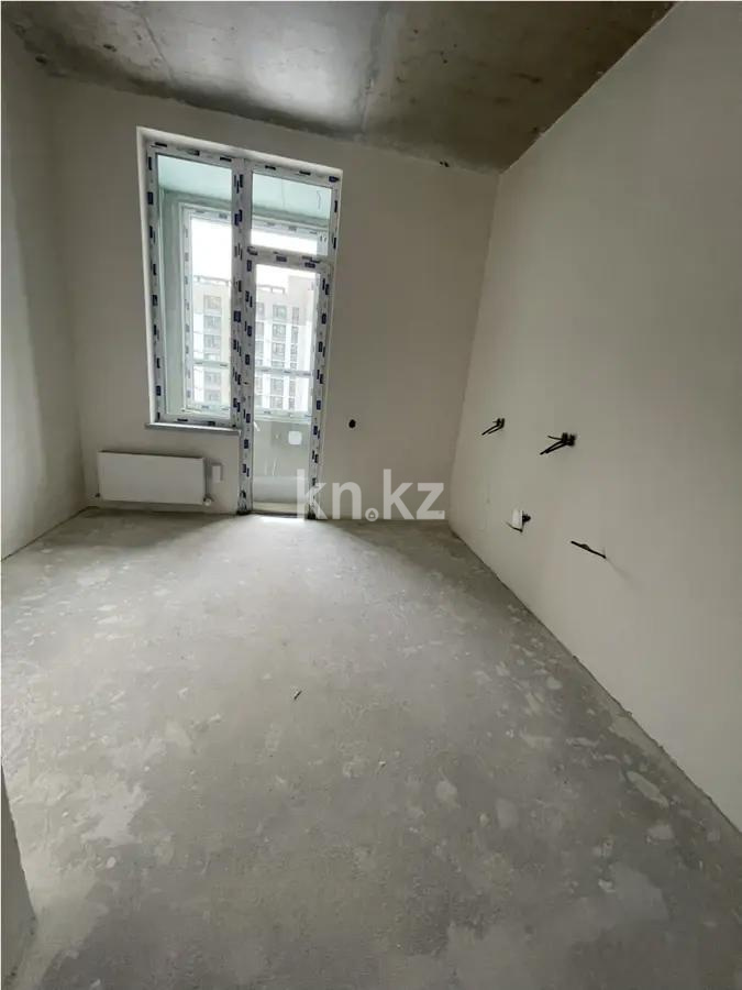 Продажа 1-комнатной квартиры, 37 м², ул. Е-796, дом  1 стр в Астане - фото 2