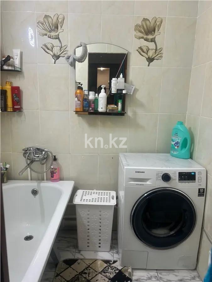 Продажа 1-комнатной квартиры, 42 м², мкр-н Степной-4, дом  4 в Караганде - фото 3