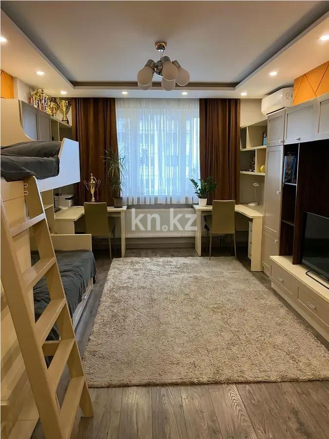 Продажа 3-комнатной квартиры, 97 м², ул. Брусиловского, дом  167 в Алматы - фото 2