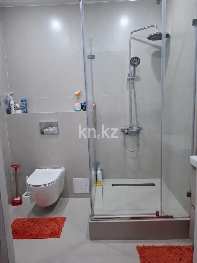 Продажа 2-комнатной квартиры, 65 м² в Алматы - фото 4
