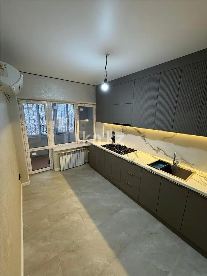 Продажа 3-комнатной квартиры, 80 м², ул. Габдуллина, дом  9 в Алматы - фото 3