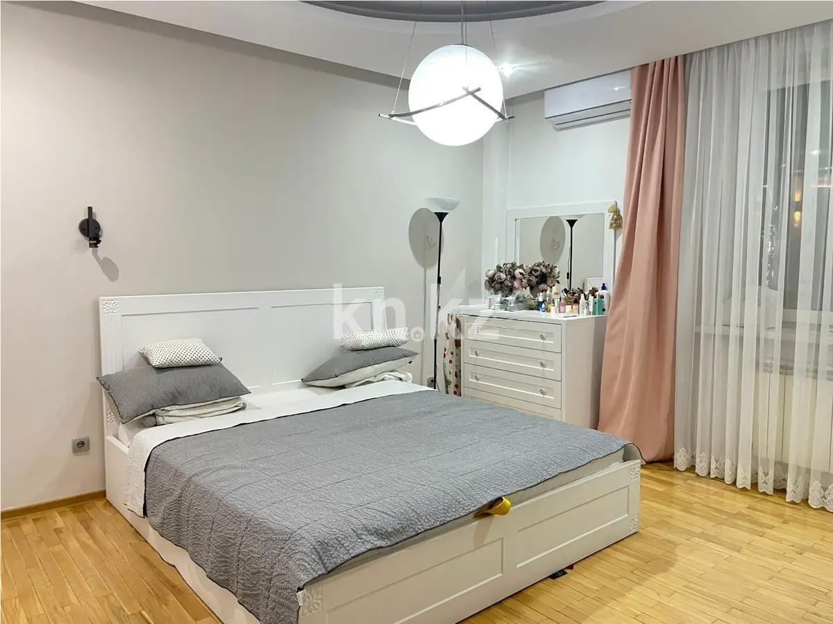 Продажа 3-комнатной квартиры, 100 м², ул. Хусаинова, дом  225 в Алматы - фото 2