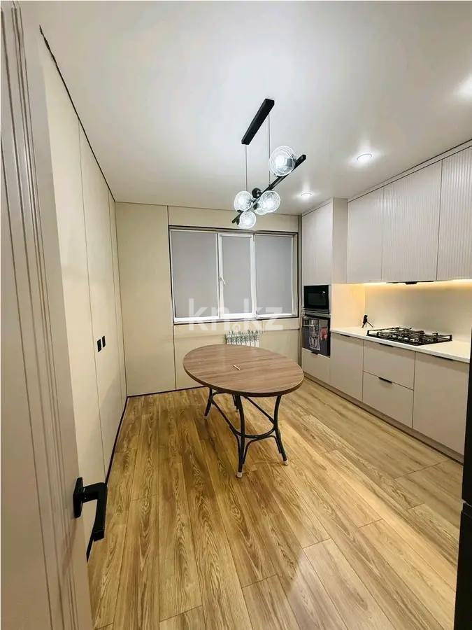 Продажа 3-комнатной квартиры, 75.6 м² в Алматы - фото 4