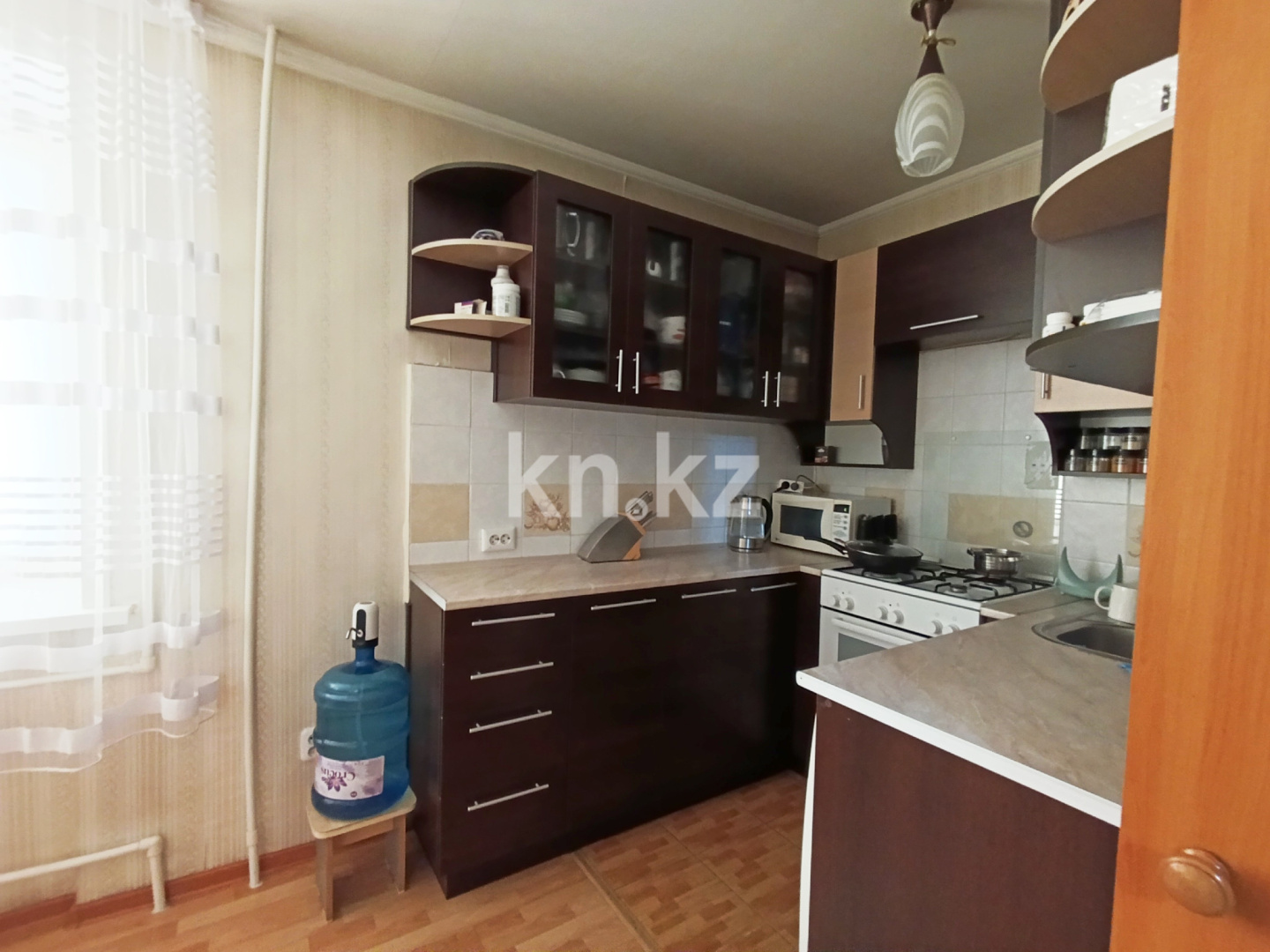 Продажа 3-комнатной квартиры, 60 м², мкр-н 23, дом  11 в Караганде - фото 5