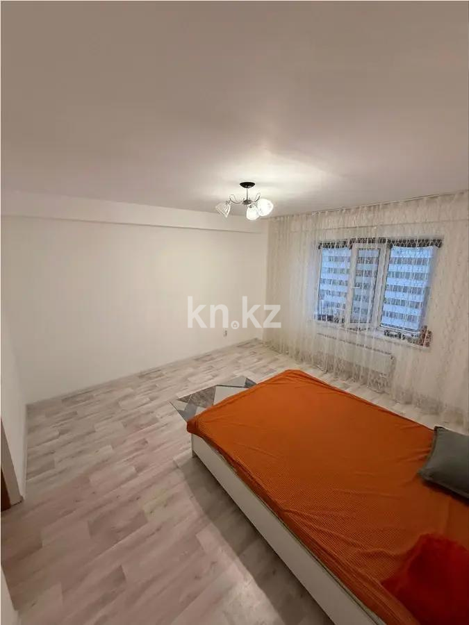 Продажа 2-комнатной квартиры, 69 м², ул. Ашимова, дом  22 в Караганде - фото 2