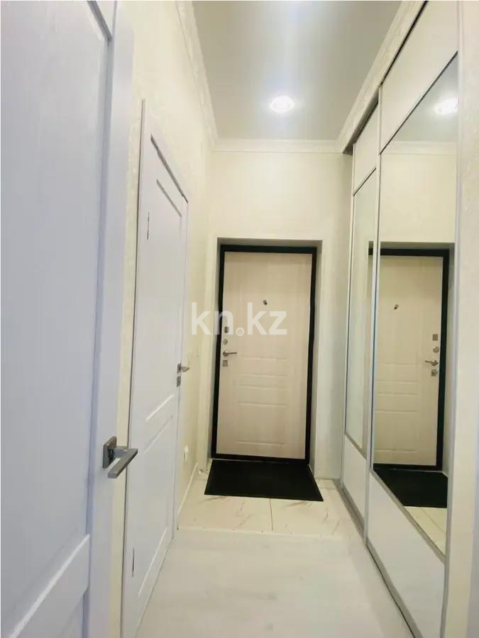 Продажа 1-комнатной квартиры, 46 м², ул. Орынбор, дом  10/3 в Астане - фото 4