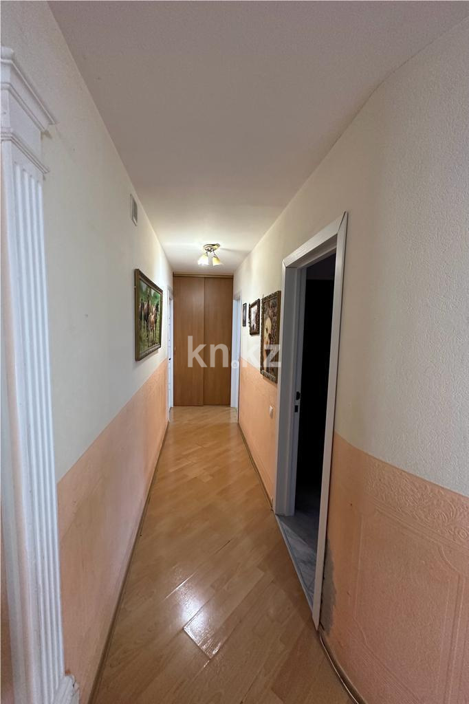 Продажа 4-комнатной квартиры, 102.8 м², ул. Ермекова в Караганде - фото 10