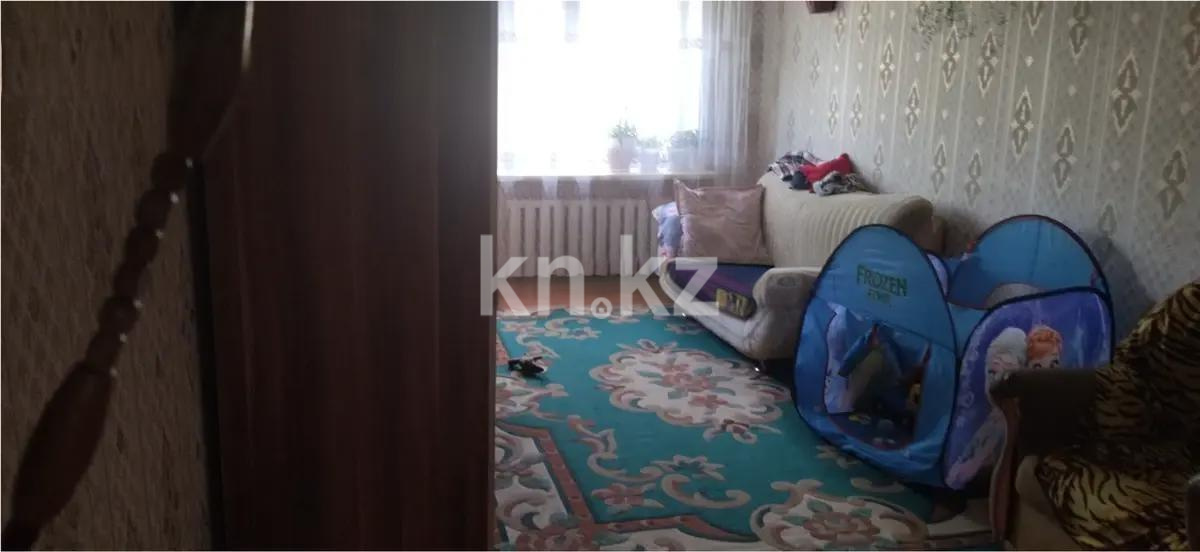 Продажа 2-комнатной квартиры, 47 м², мкр-н 14, дом  42 в Караганде - фото 2