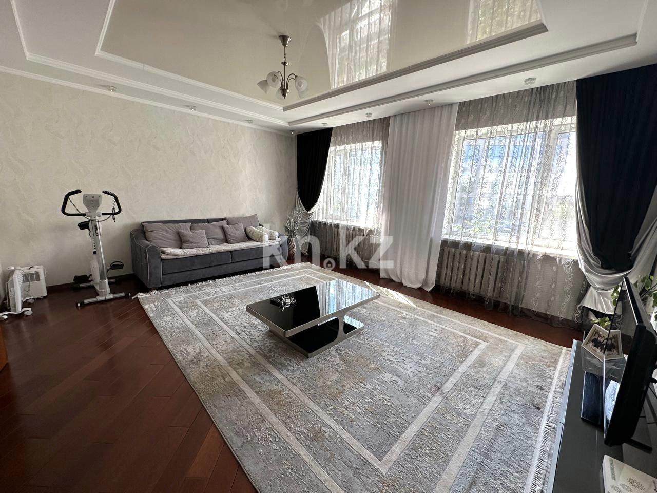 Аренда 3-комнатной квартиры, 136 м² в Астане - фото 9