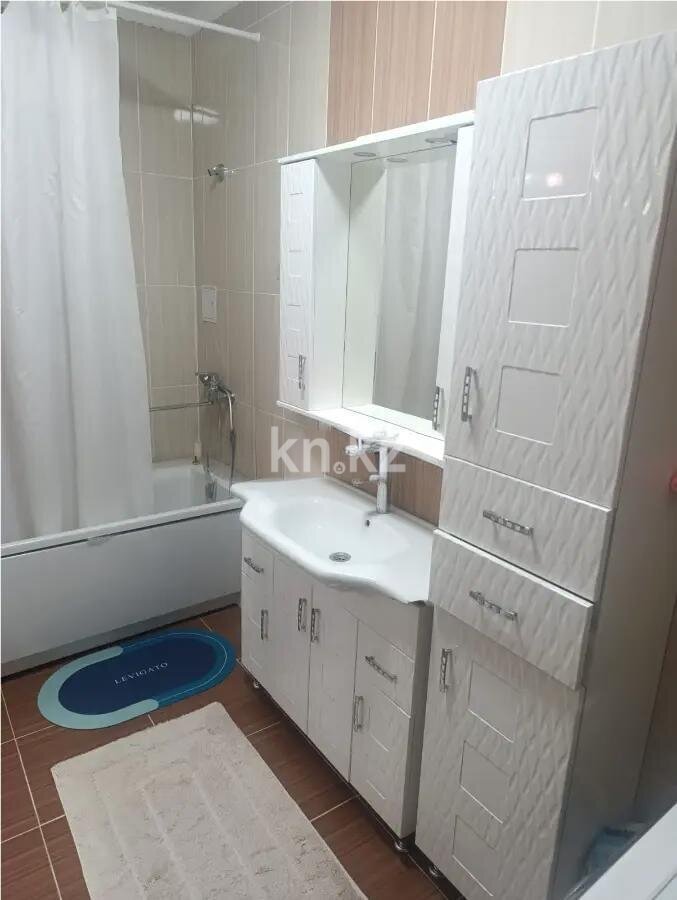 Продажа 3-комнатной квартиры, 122.6 м² в Алматы - фото 2