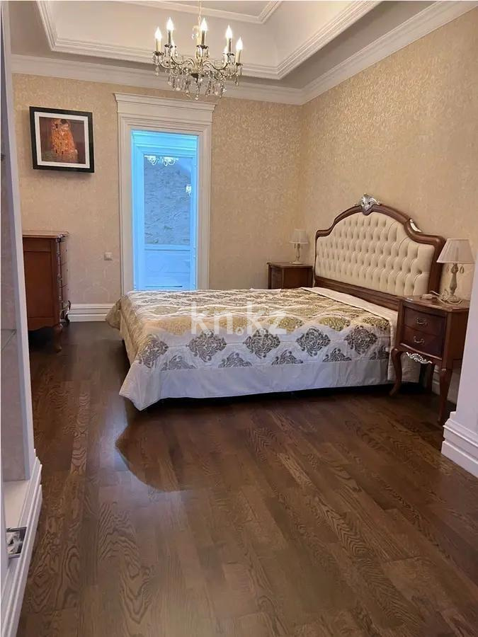 Продажа 3-комнатной квартиры, 122.7 м², ул. Омаровой, дом  37 в Алматы - фото 3