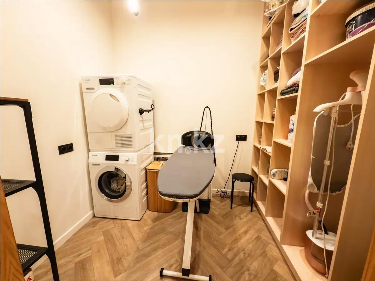 Продажа 3-комнатной квартиры, 131 м², пр. Туран, дом  22/1 в Астане - фото 12