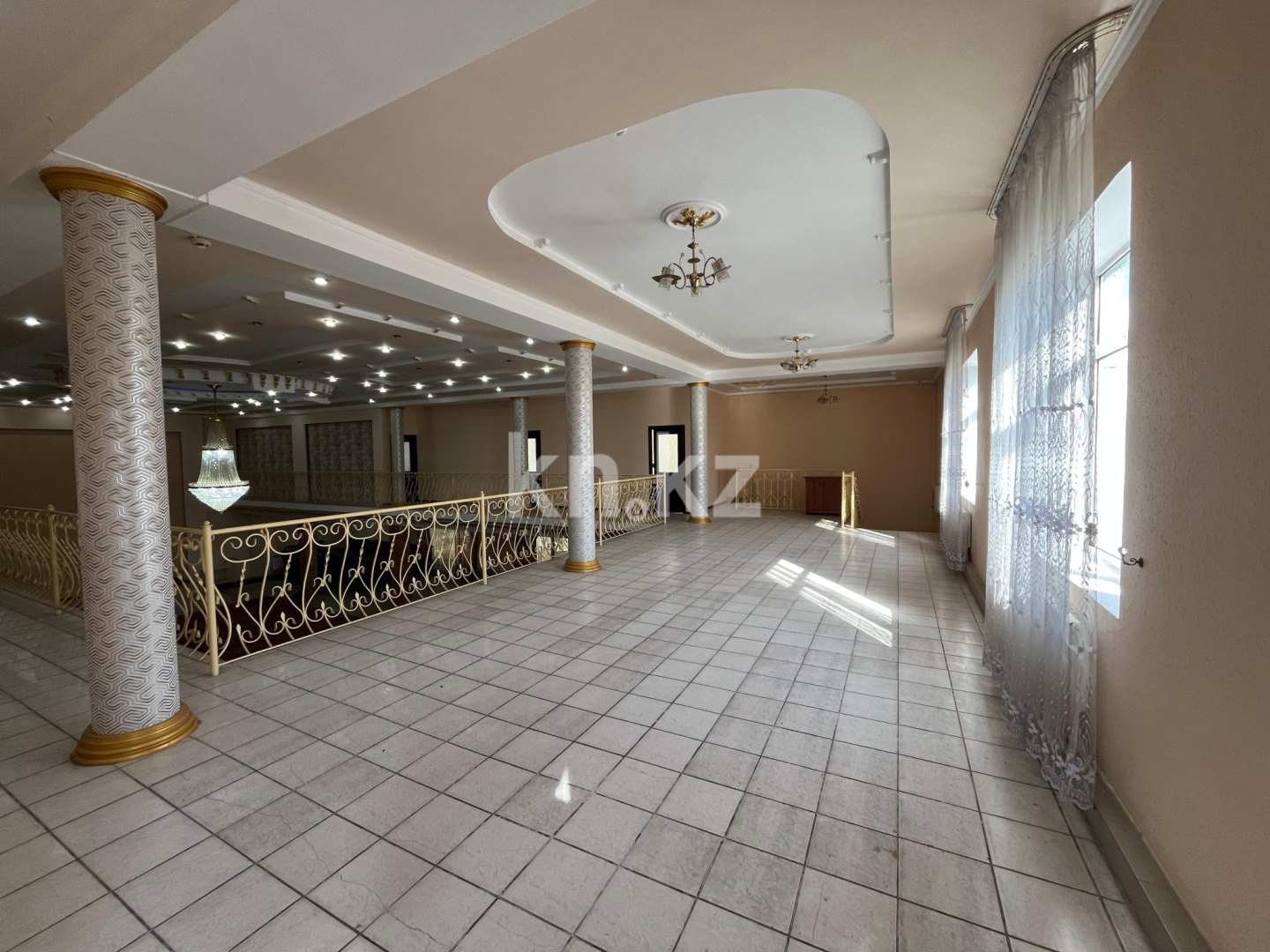 Продажа , 1200 м², ул. Гагарина, дом  1111 в Шымкенте - фото 15