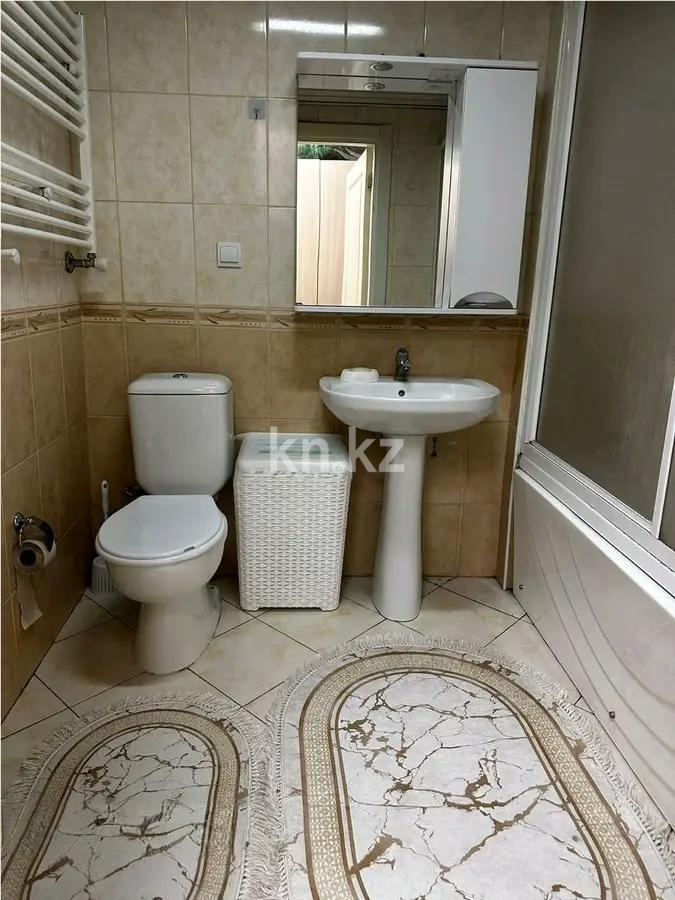 Продажа 2-комнатной квартиры, 65 м², мкр-н Аккент, дом  30 в Алматы - фото 4