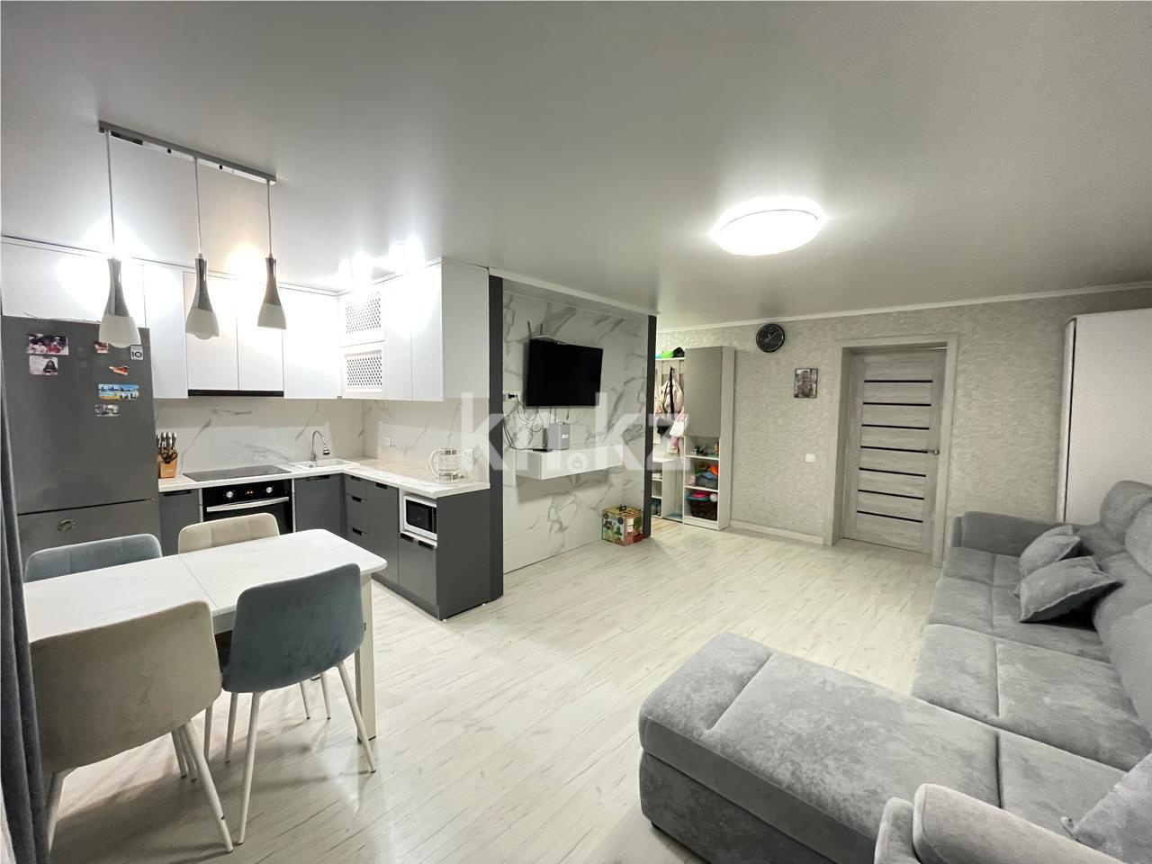 Продажа 2-комнатной квартиры, 43 м², ул. Жакенова в Сарани - фото 2