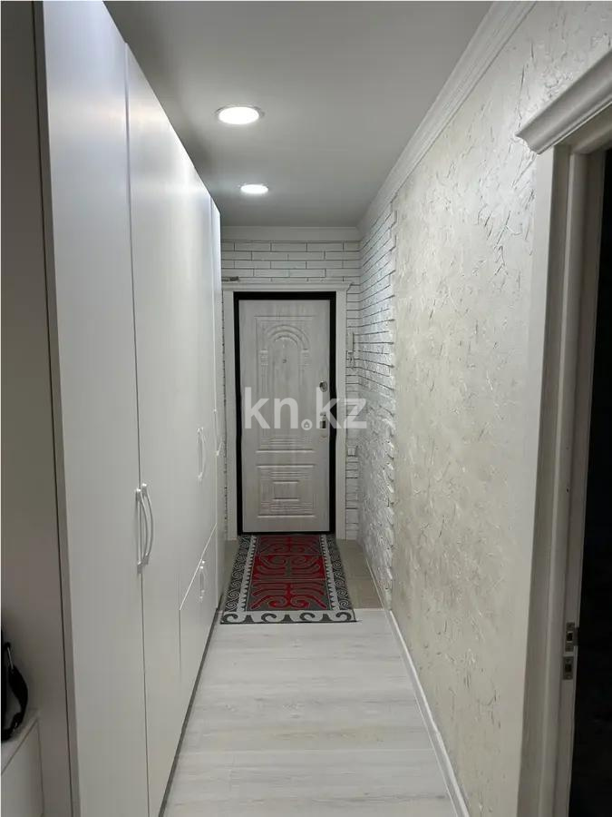 Продажа 4-комнатной квартиры, 77 м², ул. Гапеева, дом  12 в Караганде - фото 8