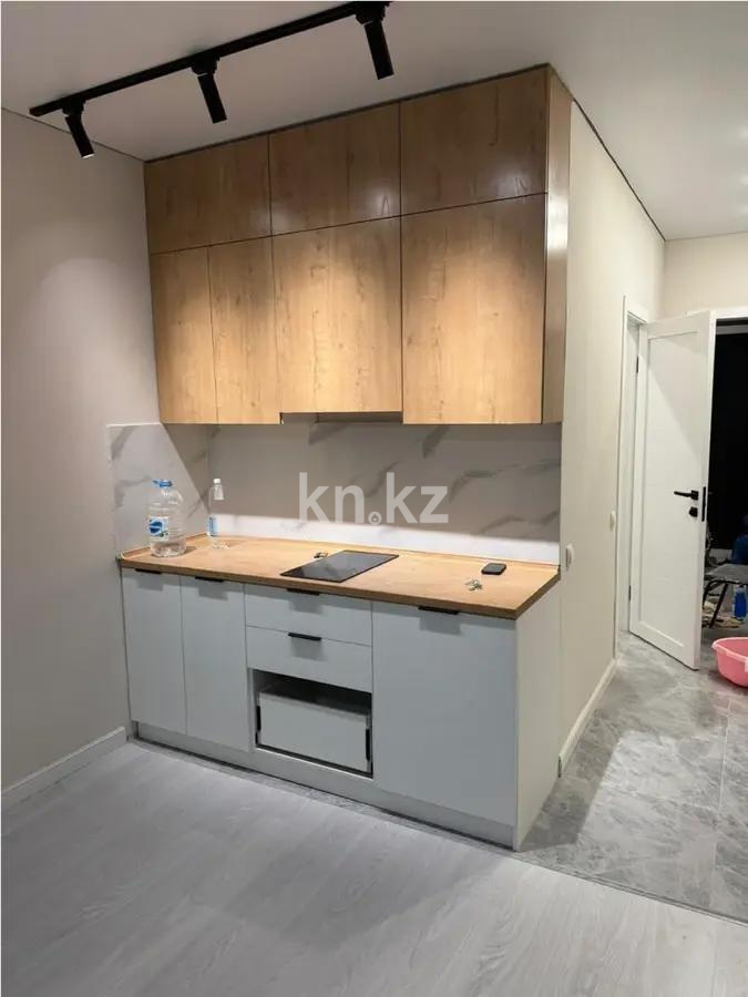 Продажа 1-комнатной квартиры, 35 м², мкр. Аккент, дом  15 в Алматы - фото 2