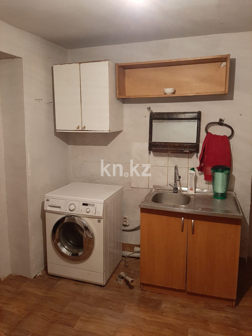 Аренда 2-комнатного дома, 60 м², Маргулана, дом  163б в Акмолинской области