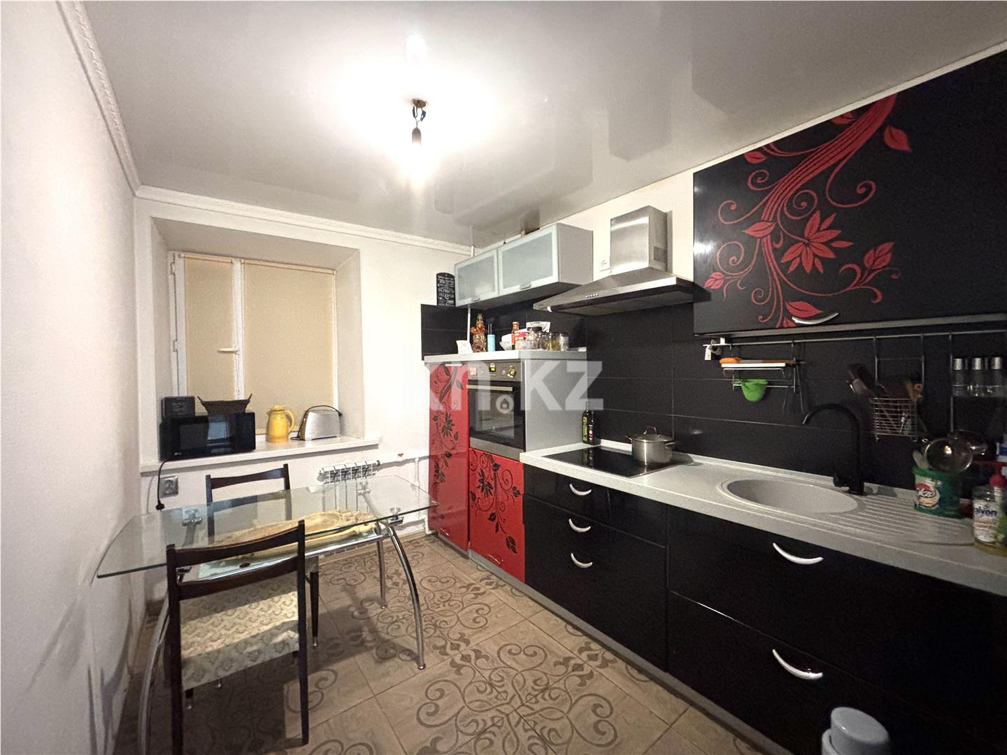 Продажа 1-комнатной квартиры, 37 м², пр. Республики, дом  4 в Караганде - фото 4