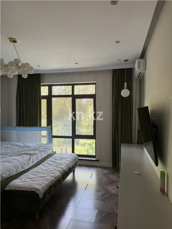 Продажа 7-комнатной квартиры, 214 м² в Алматы