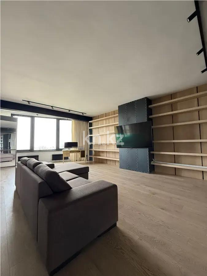 Продажа 4-комнатной квартиры, 320 м², мкр-н Самал-2, дом  58 в Алматы