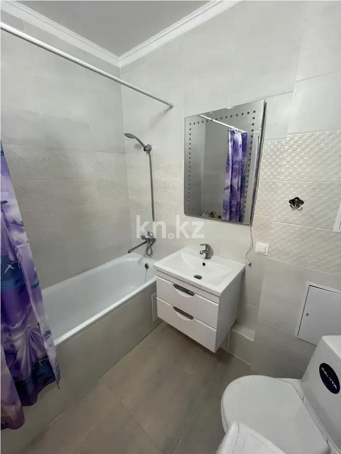 Продажа 2-комнатной квартиры, 62 м², ул. Жошы хана, дом  6 в Астане - фото 4