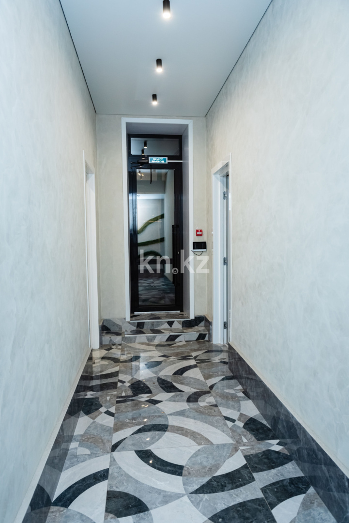 Продажа , 300 м², ул. Муканова, дом  53 в Караганде - фото 32