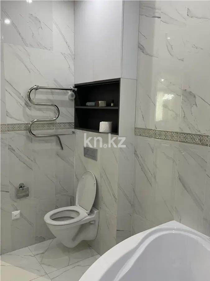 Продажа 4-комнатной квартиры, 148 м², пр. Кабанбай батыра, дом  11 в Астане - фото 6