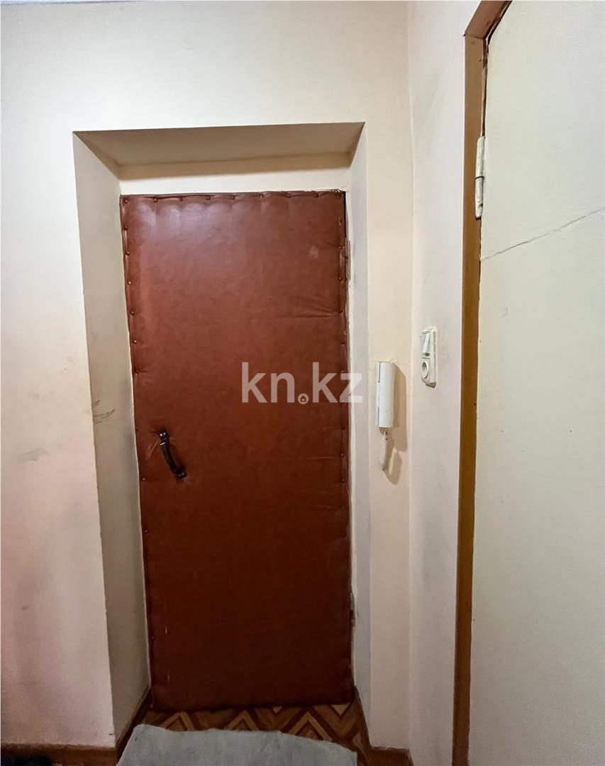 Продажа 1-комнатной квартиры, 35 м², мкр-н 18 в Караганде - фото 6
