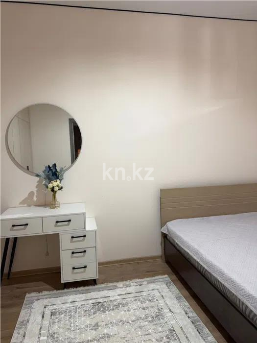 Продажа 3-комнатной квартиры, 47 м², пр. Райымбека, дом  349 в Алматы - фото 2