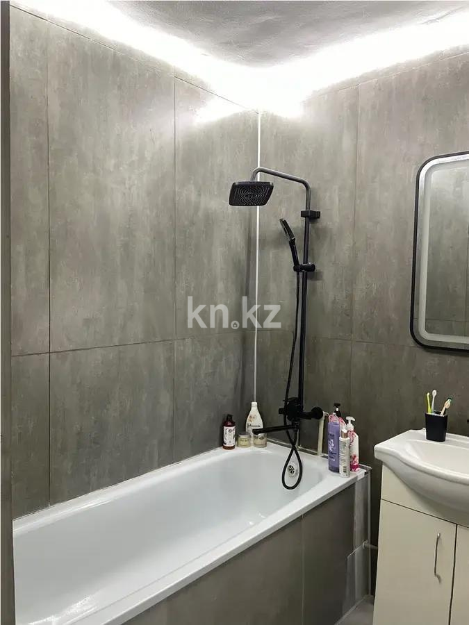 Продажа 2-комнатной квартиры, 51 м², мкр-н Нуркент, дом  5/1 в Алматы - фото 4