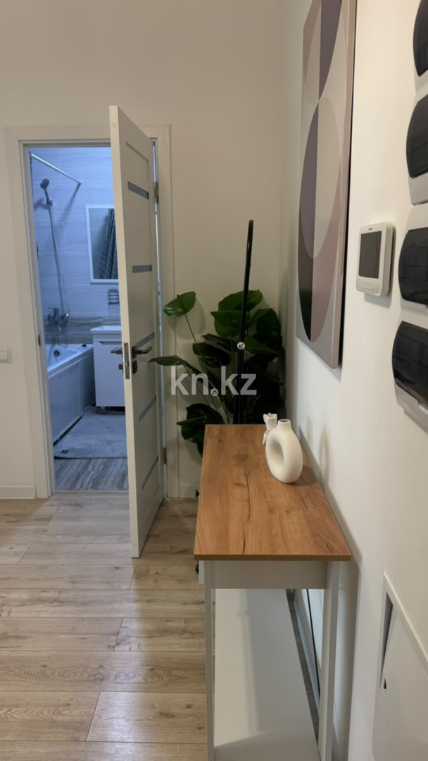 Аренда 1-комнатной квартиры посуточно, 47 м² в Астане - фото 2