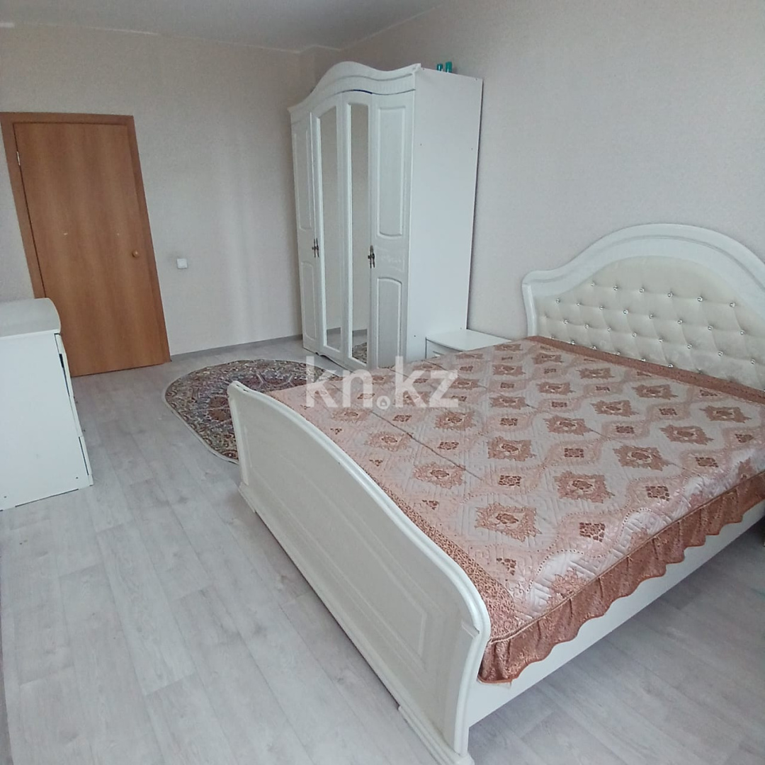 Продажа 2-комнатной квартиры, 69 м², ул. Момышулы в Караганде - фото 4