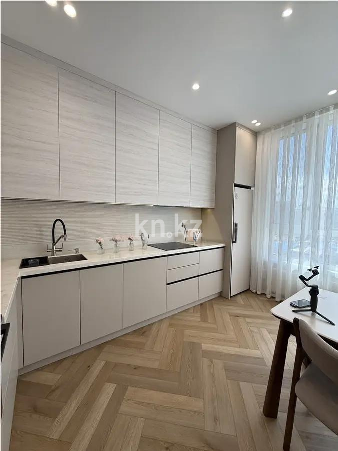 Продажа 3-комнатной квартиры, 104.2 м² в Астане - фото 3