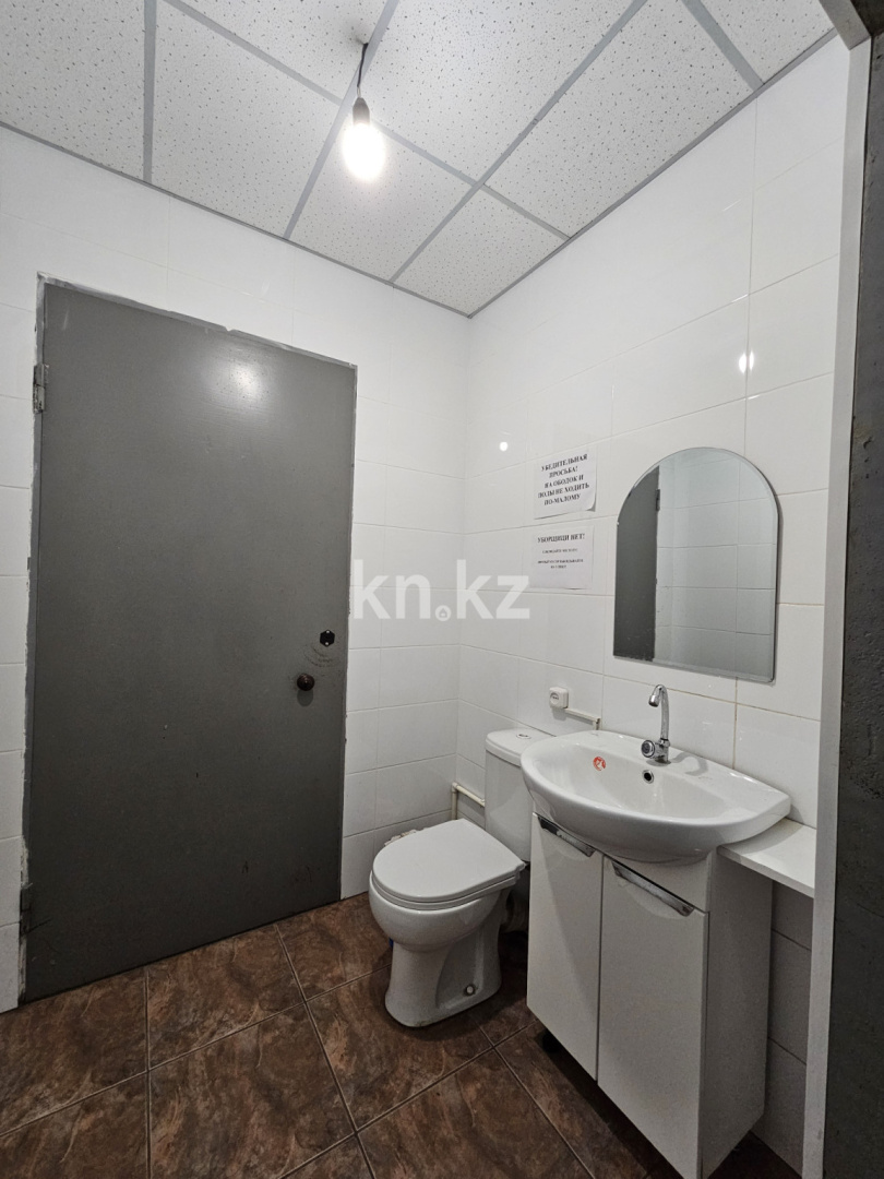 Продажа , 45 м², ул. Аманжолова, дом  33/1 в Караганде - фото 10