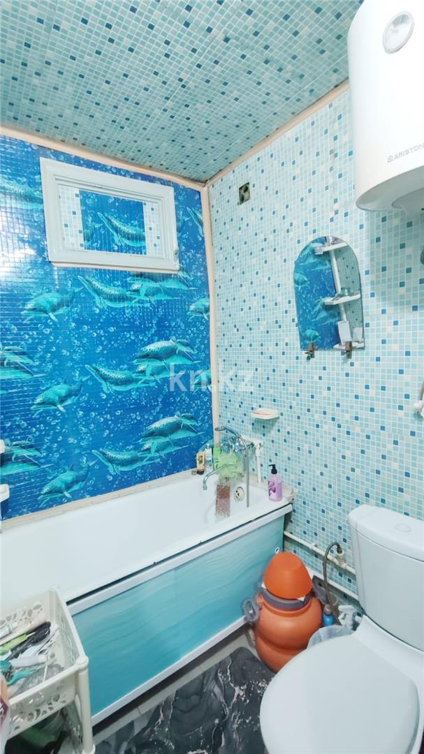 Продажа 2-комнатной квартиры, 43 м², мкр-н 12 в Караганде - фото 9