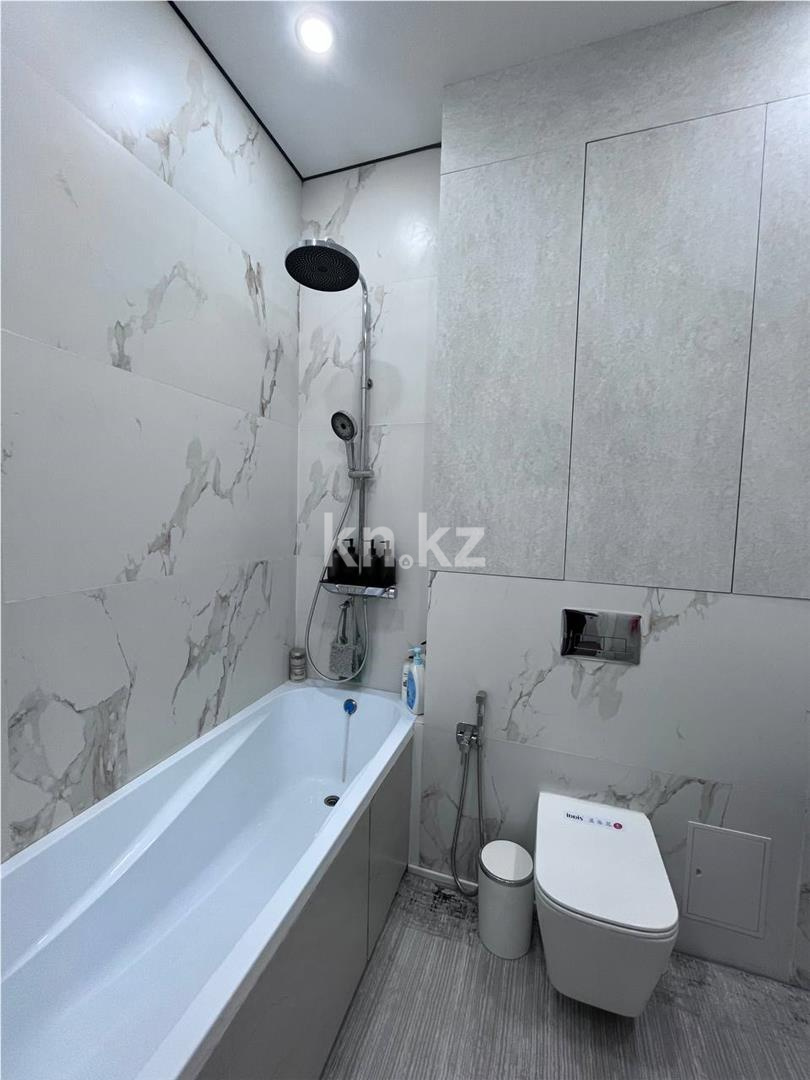 Продажа 3-комнатной квартиры, 85 м² в Караганде - фото 25