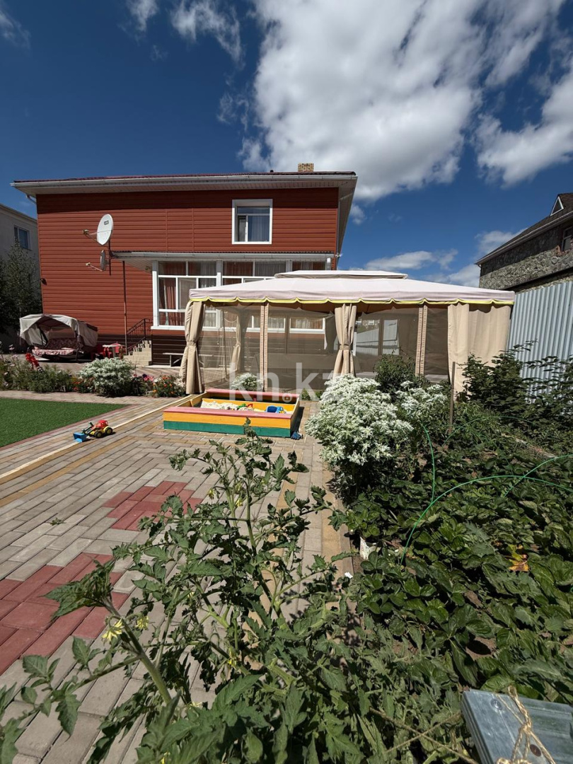 Продажа 7-комнатного дома, 370 м² в Караганде - фото 24