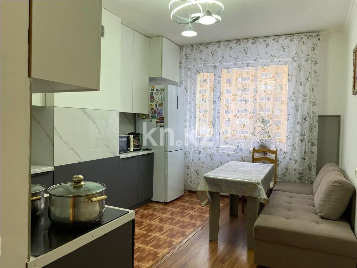 Продажа 3-комнатной квартиры, 93 м², ул. Сауран, дом  3/1 в Астане - фото 5