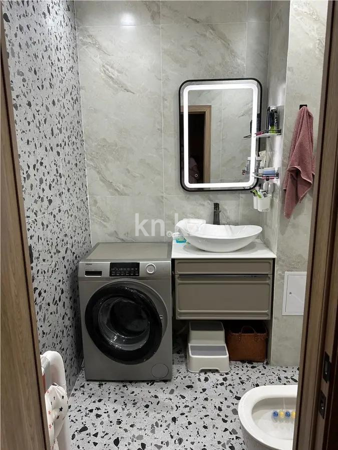 Продажа 3-комнатной квартиры, 75 м², ул. Е-15, дом  9 в Астане - фото 5