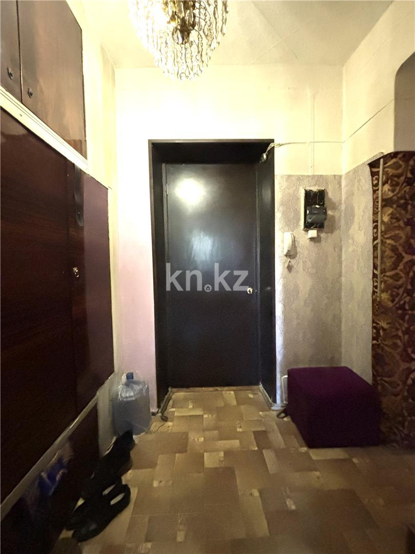 Продажа 2-комнатной квартиры, 47 м², пр. Назарбаева, дом  24 в Караганде - фото 8