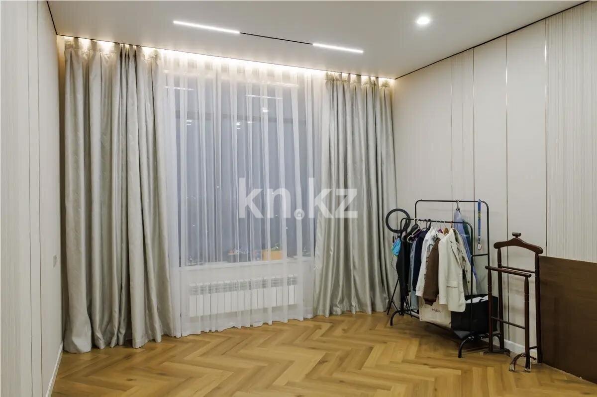 Продажа 3-комнатной квартиры, 120.4 м² в Астане - фото 2