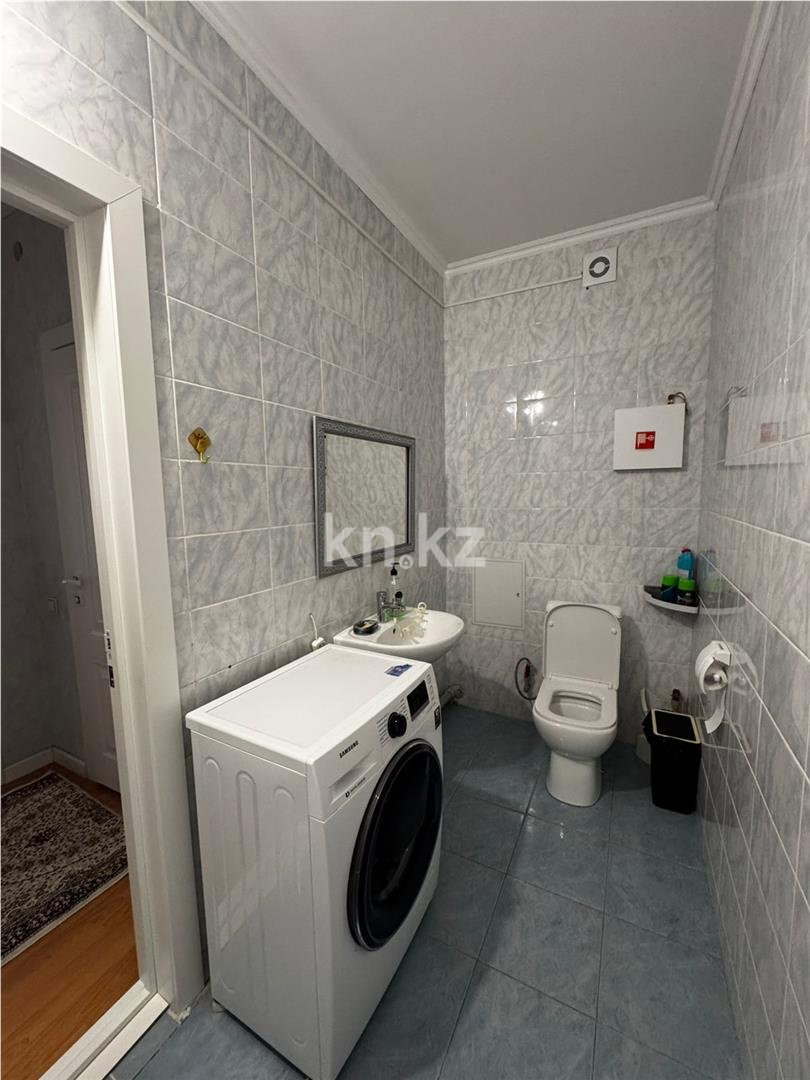 Продажа 3-комнатной квартиры, 80.2 м², ул. Молдагалиева в Астане - фото 13