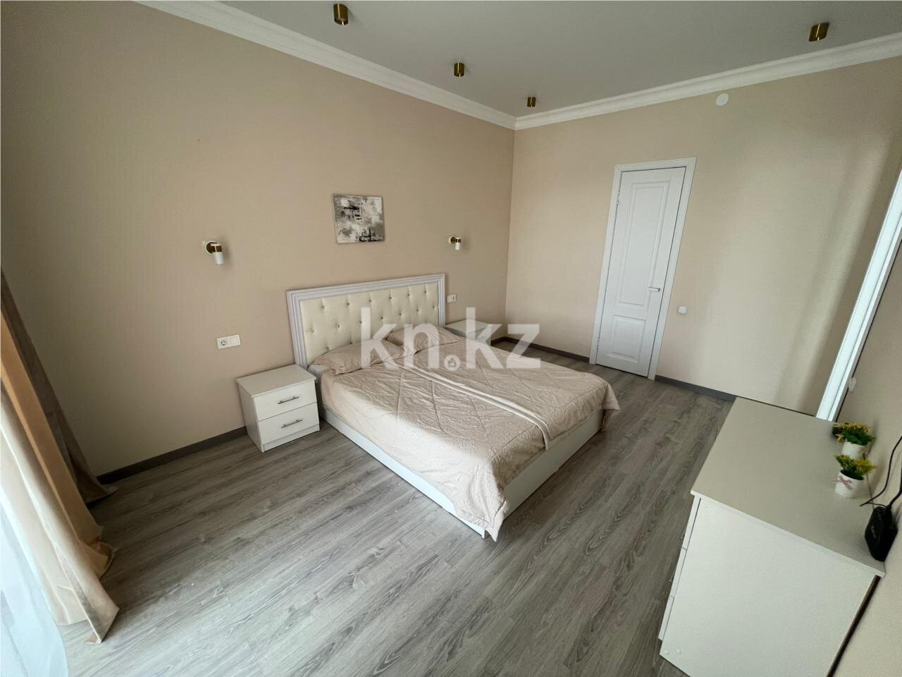 Продажа 2-комнатной квартиры, 66 м² в Караганде - фото 4